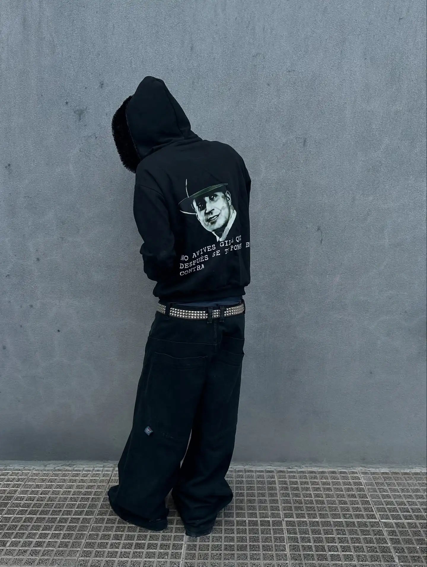 Zip Zora