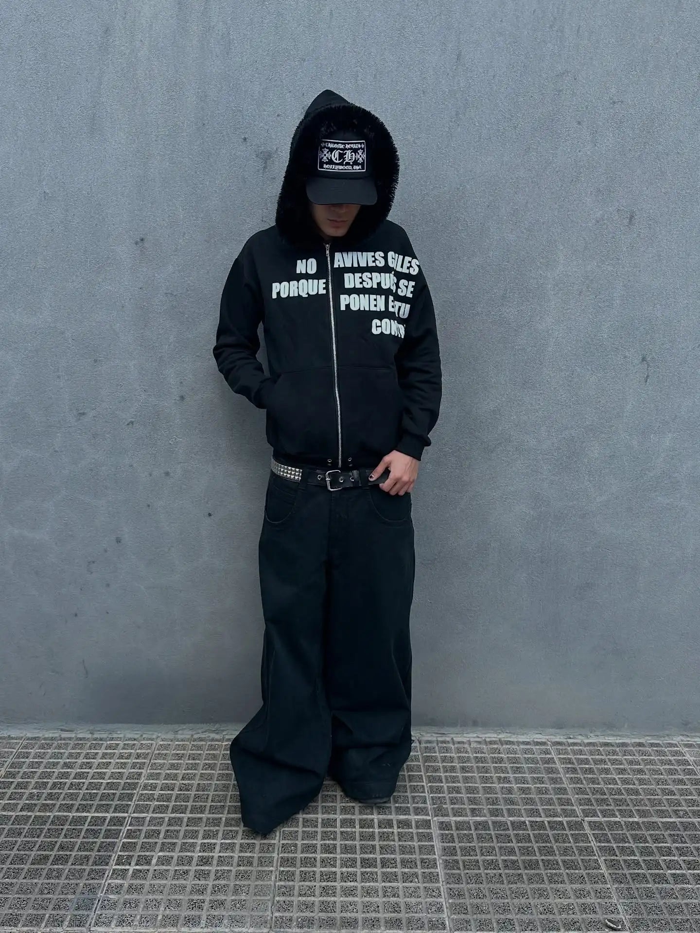 Zip Zora