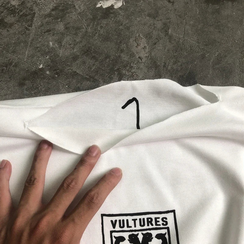 Long sleeve Voltures